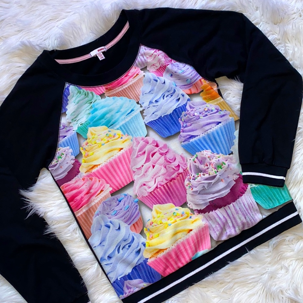bongo • Colorful Cupcake Pullover